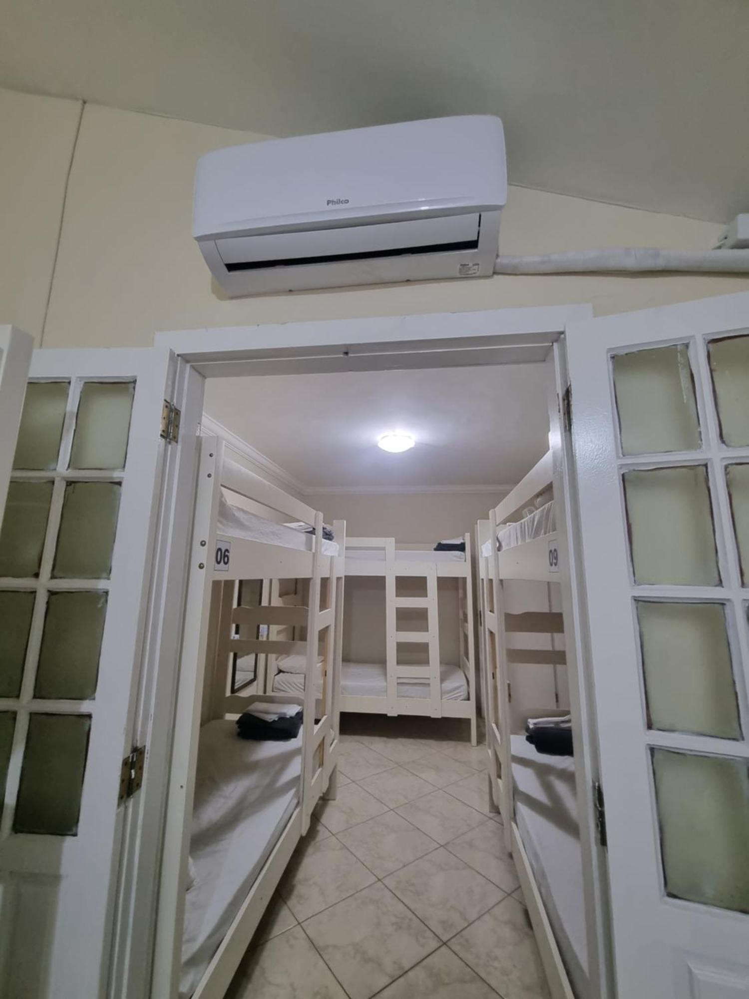 Zenit Hostel Da Cris Cabo Frio Dış mekan fotoğraf